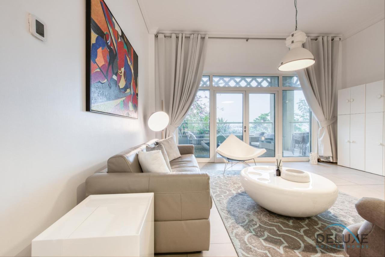 Lively 1 Bedroom At Al Nabat Shoreline 8 Palm Jumeirah By Deluxe Holiday Homes Дубай Экстерьер фото